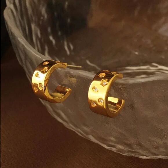 #37 Gold/925 Post Hoop Zircon Earrings - Picture 10 of 10